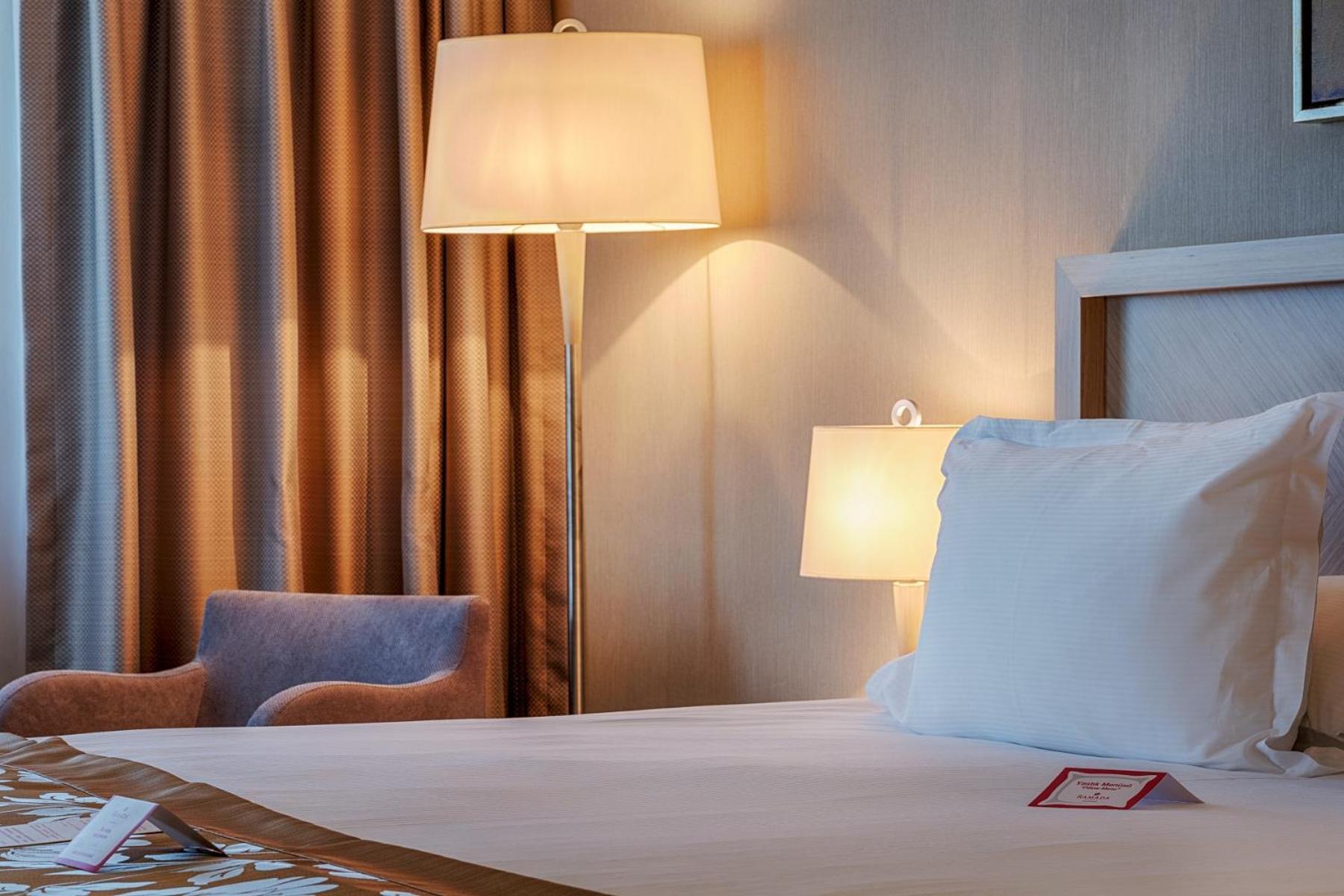 รามาดา พลาซา บาย วินด์แฮม คาห์รามันมาราส Hotel คาห์รามานมารัส ภายนอก รูปภาพ